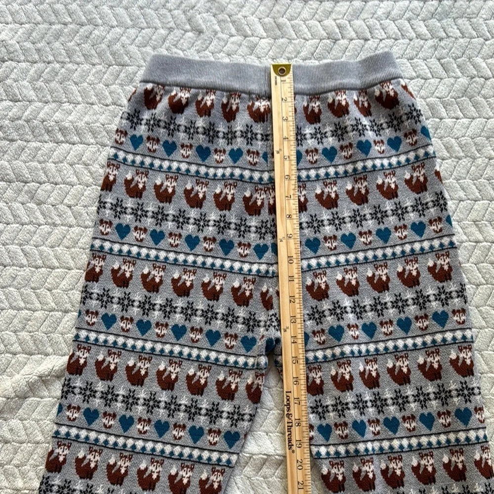 Unique Vintage Grey Foxes Pajama Pants Size 10/12